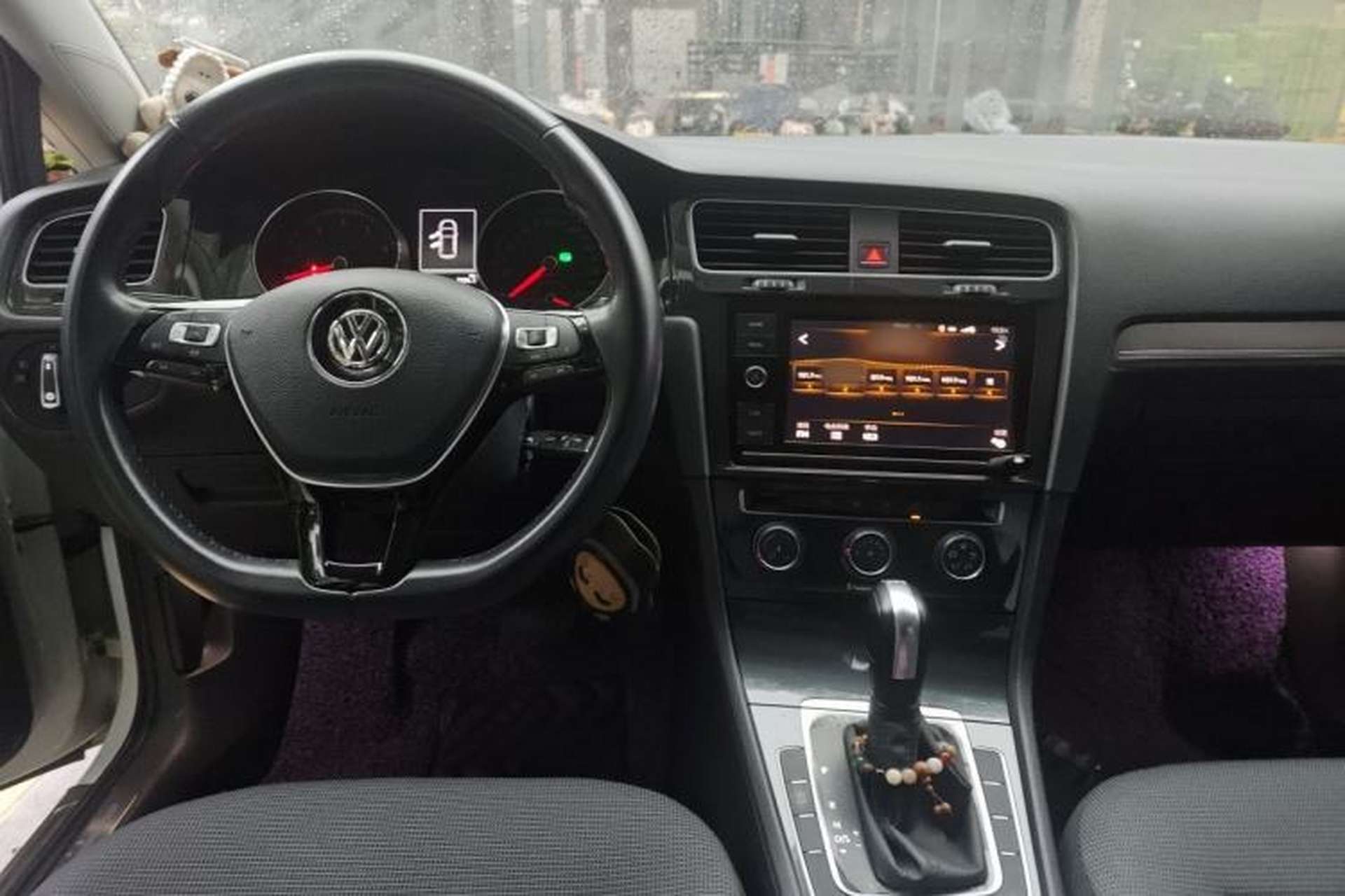 Used Volkswagen Golf 2019 280TSI DSG Comfort Version China V Standard Center Console