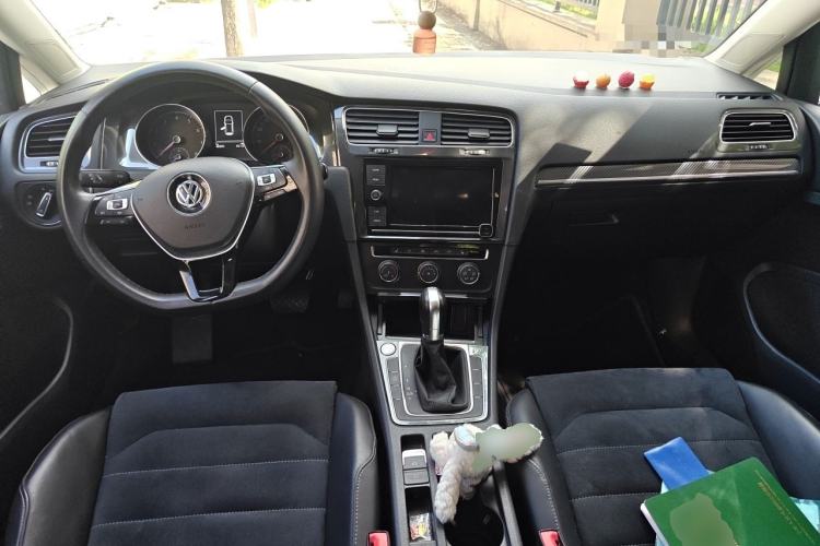 Used Volkswagen Golf 2019 280TSI DSG Luxury Version China V Standard Center Console