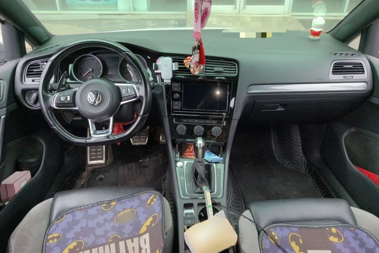 Used Volkswagen Golf 2019 280TSI DSG R-Line Model China V Standard Center Console