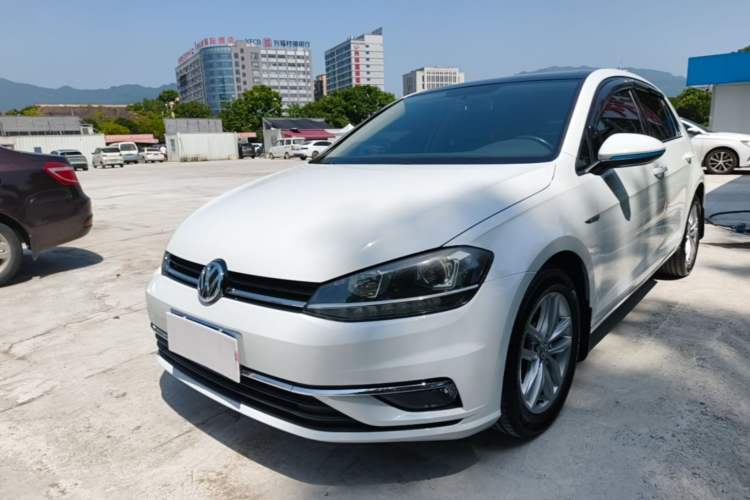 Used Volkswagen Golf 2019 1.6L Automatic Comfort Model China V Standard Guazi used car, China used car export, Used car for sale, Used cars, Cheapest cars for sale