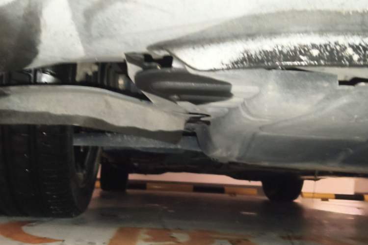 Used Volkswagen Golf 2019 280TSI DSG R-Line China VI Standard Chassis Front Right