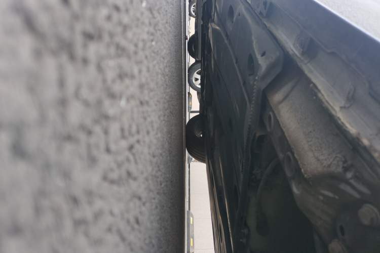 Used Volkswagen Golf 2019 280TSI DSG R-Line China VI Standard Chassis Rear Left
