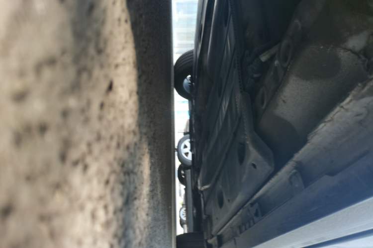Used Volkswagen Golf 2019 280TSI DSG R-Line China VI Standard Chassis Rear Right