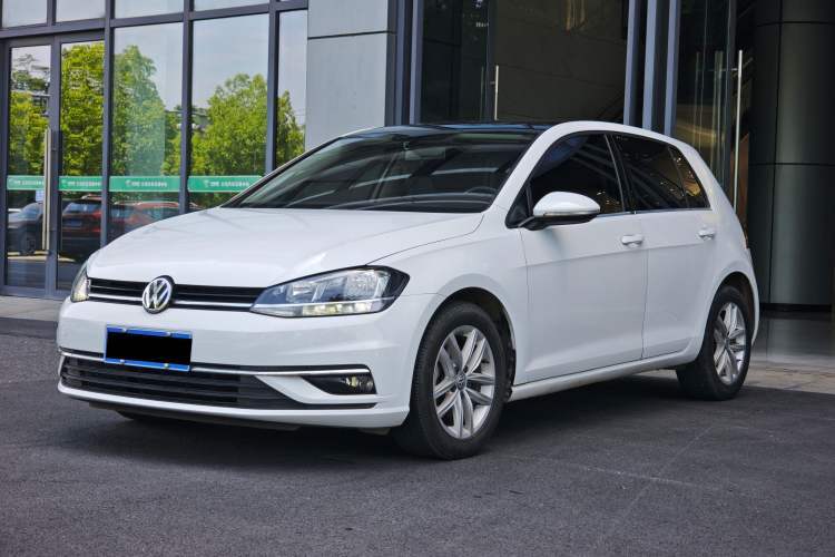 Used Volkswagen Golf 2019 200TSI DSG Comfort & Ambition Edition China VI Standard Guazi used car, China used car export, Used car for sale, Used Volkswagen cars, Cheapest cars for sale