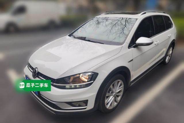 Used Volkswagen Golf 2019 1.8TSI Travel Edition