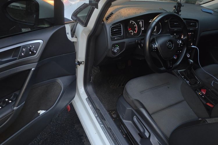 Used Volkswagen Golf 2019 1.6L Automatic Comfort Model China V Standard Driver Seat