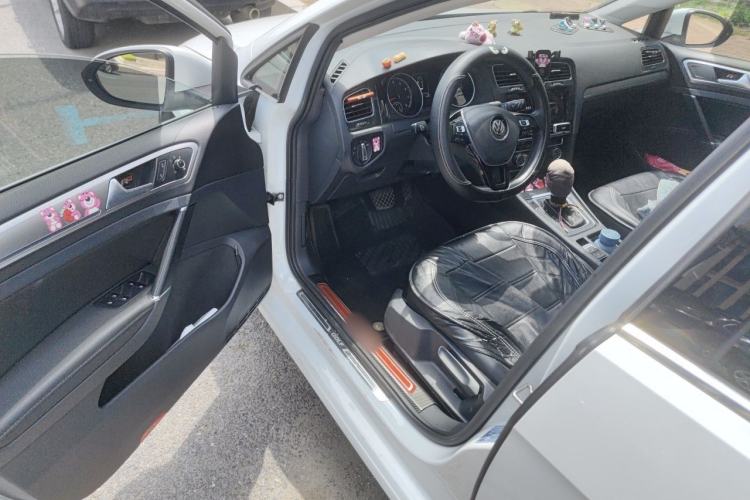 Used Volkswagen Golf 2019 1.6L Automatic Comfort Model China V Standard Driver Seat