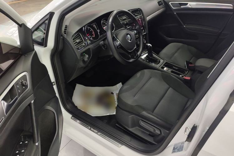 Used Volkswagen Golf 2019 1.6L Automatic Comfort Model China V Standard Driver Seat