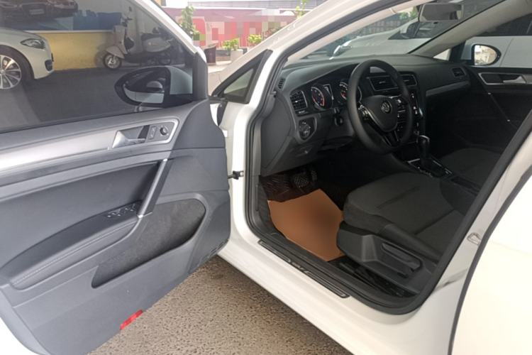 Used Volkswagen Golf 2019 280TSI DSG Comfort Version China VI Standard Driver Seat