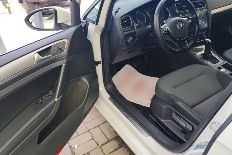 Used Volkswagen Golf 2019 280TSI DSG Comfort Version China VI Standard Driver Seat