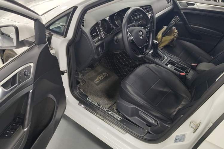 Used Volkswagen Golf 2019 280TSI DSG Comfort Version China V Standard Driver Seat