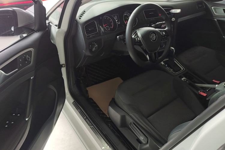 Used Volkswagen Golf 2019 280TSI DSG Comfort Version China V Standard Driver Seat