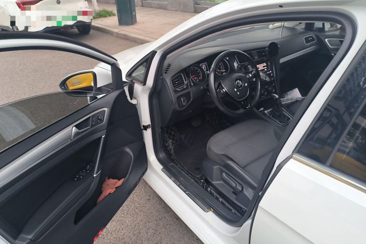Used Volkswagen Golf 2019 280TSI DSG Comfort Version China VI Standard Driver Seat