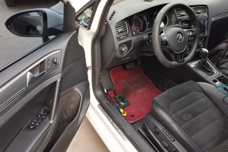 Used Volkswagen Golf 2019 280TSI DSG Luxury Version China VI Standard Driver Seat
