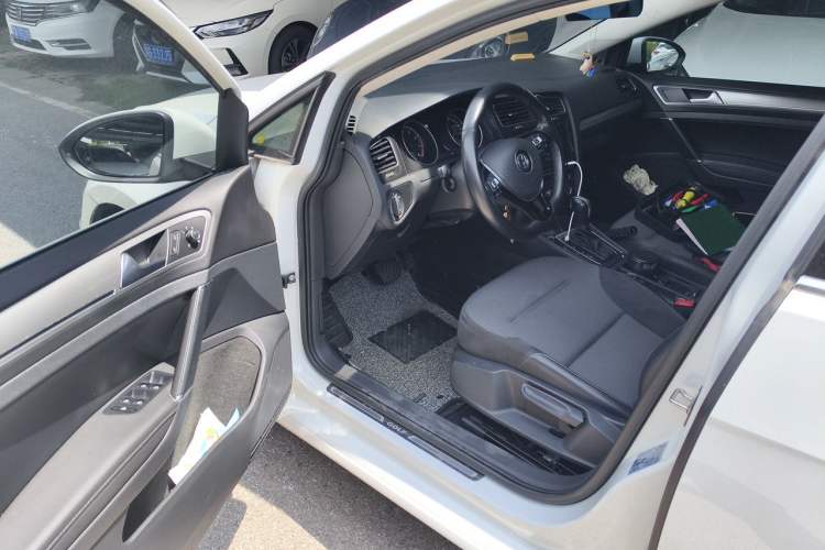 Used Volkswagen Golf 2019 280TSI DSG Comfort Version China V Standard Driver Seat