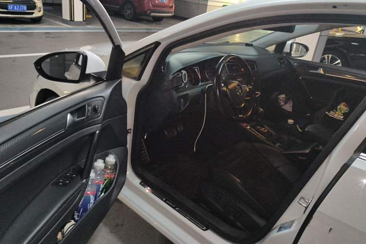 Used Volkswagen Golf 2019 280TSI DSG Luxury Version China V Standard Driver Seat