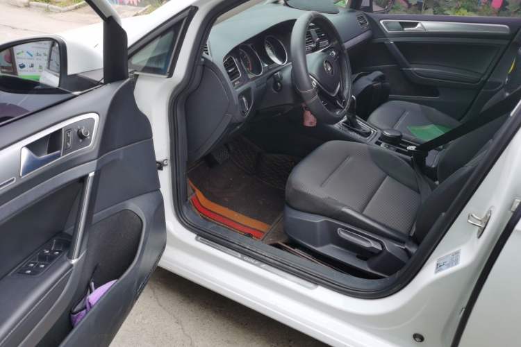 Used Volkswagen Golf 2019 280TSI DSG Comfort Version China VI Standard Driver Seat