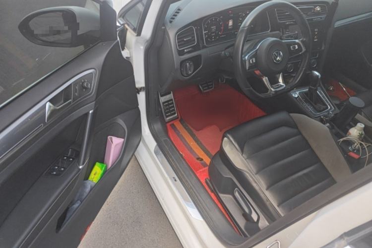 Used Volkswagen Golf 2019 280TSI DSG R-Line China VI Standard Driver Seat