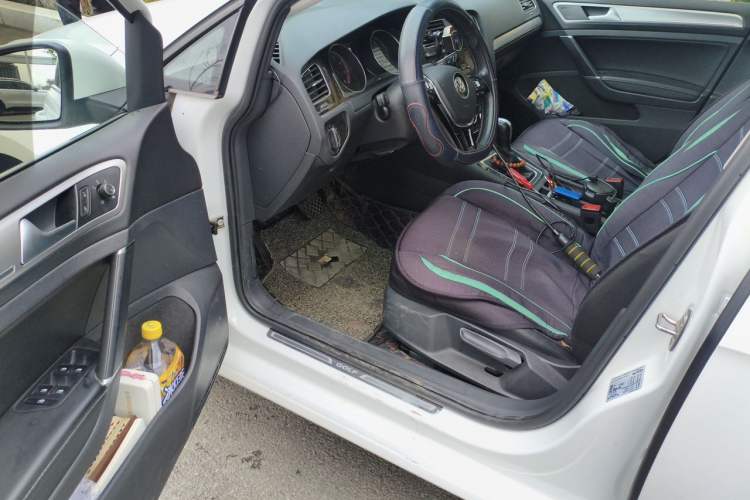 Used Volkswagen Golf 2019 280TSI DSG Comfort Version China VI Standard Driver Seat