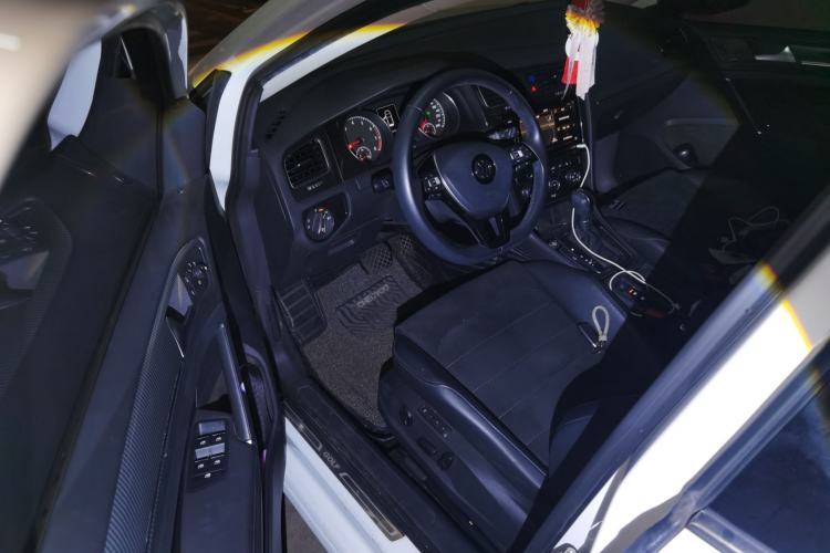 Used Volkswagen Golf 2019 280TSI DSG Luxury Version China V Standard Driver Seat