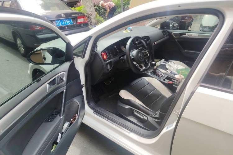 Used Volkswagen Golf 2019 280TSI DSG Comfort Version China V Standard Driver Seat