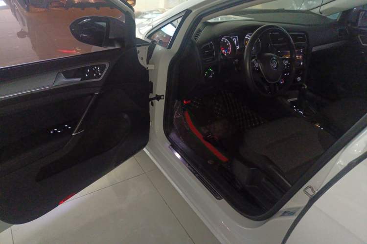 Used Volkswagen Golf 2019 280TSI DSG Comfort Version China V Standard Driver Seat