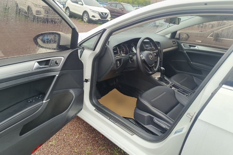 Used Volkswagen Golf 2019 280TSI DSG Comfort Version China VI Standard Driver Seat