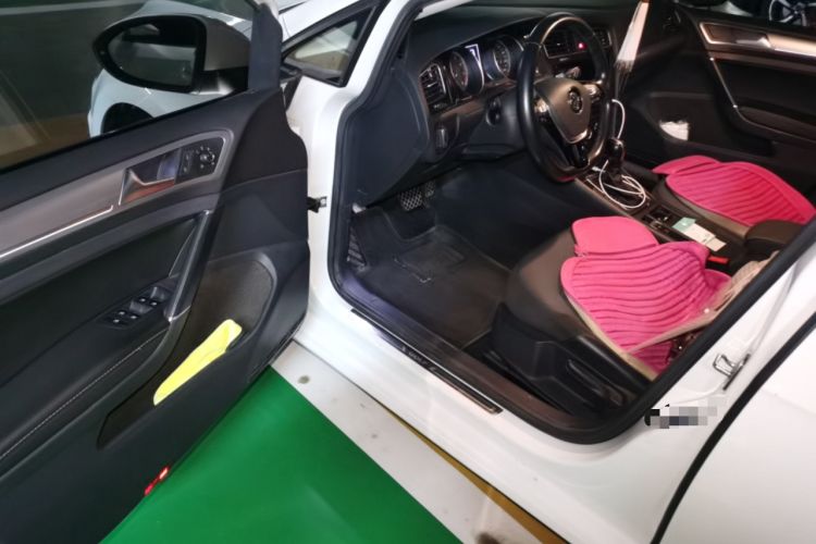 Used Volkswagen Golf 2019 280TSI DSG Comfort Version China VI Standard Driver Seat