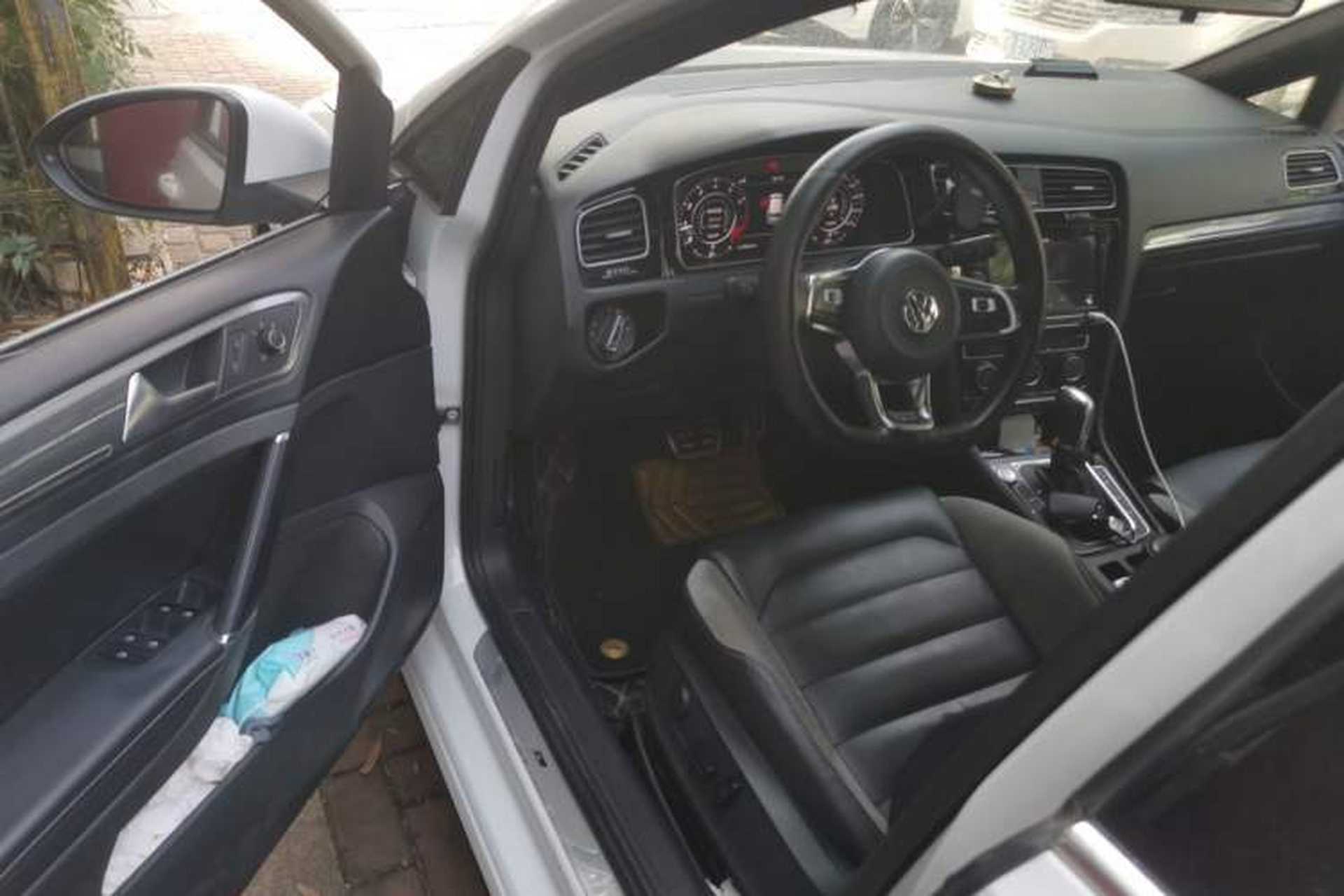 Used Volkswagen Golf 2019 280TSI DSG R-Line China VI Standard Driver Seat