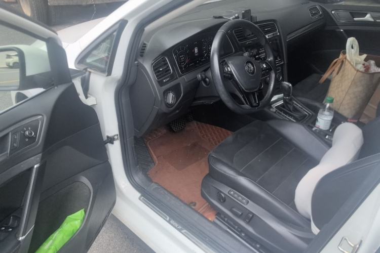 Used Volkswagen Golf 2019 280TSI DSG Luxury Version China VI Standard Driver Seat