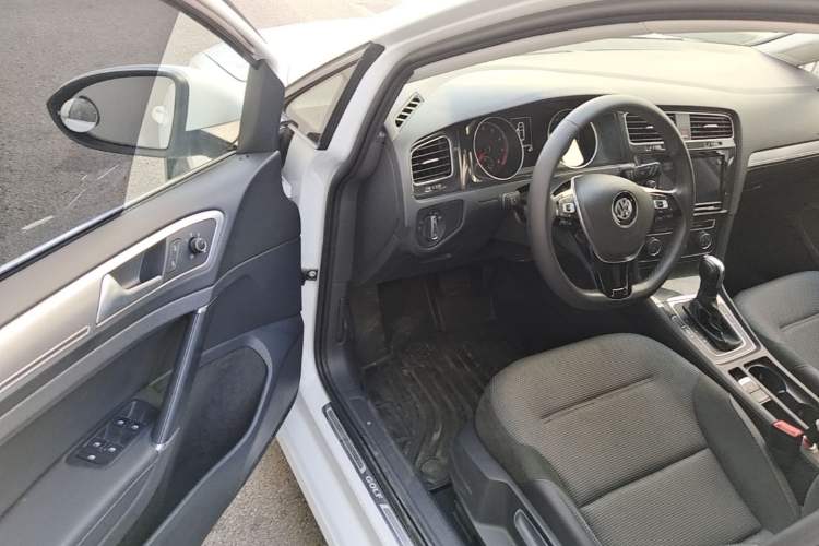 Used Volkswagen Golf 2019 280TSI DSG Comfort Version China V Standard Driver Seat