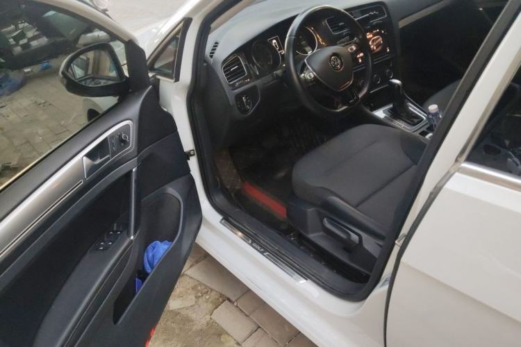 Used Volkswagen Golf 2019 280TSI DSG Comfort Version China VI Standard Driver Seat