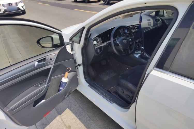 Used Volkswagen Golf 2019 280TSI DSG Luxury Version China VI Standard Driver Seat