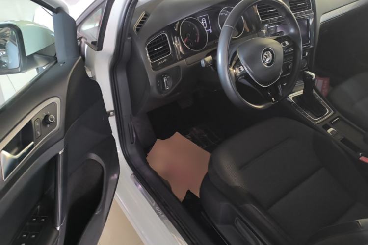Used Volkswagen Golf 2019 280TSI DSG Comfort Version China VI Standard Driver Seat