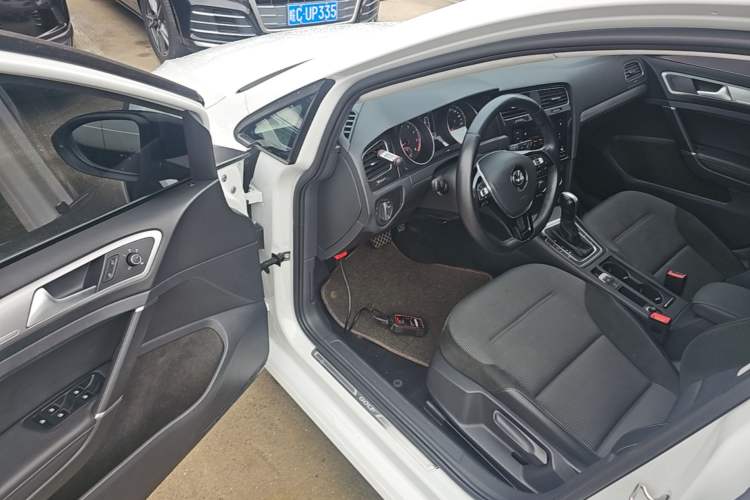 Used Volkswagen Golf 2019 280TSI DSG Comfort Version China V Standard Driver Seat