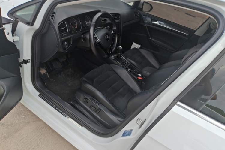 Used Volkswagen Golf 2019 280TSI DSG Luxury Version China V Standard Driver Seat