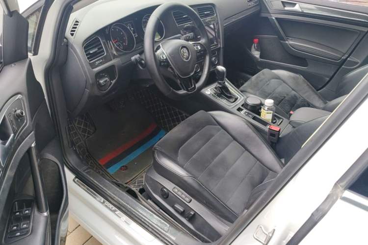 Used Volkswagen Golf 2019 280TSI DSG Luxury Version China V Standard Driver Seat