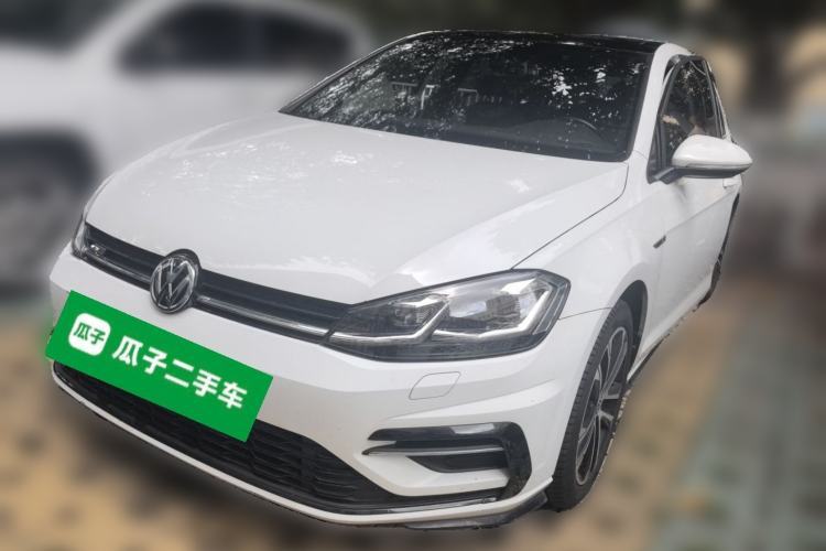 Used Volkswagen Golf 2019 280TSI DSG R-Line Model China V Standard Guazi used car, China used car export, Used car for sale, Used  cars, Cheapest cars for sale