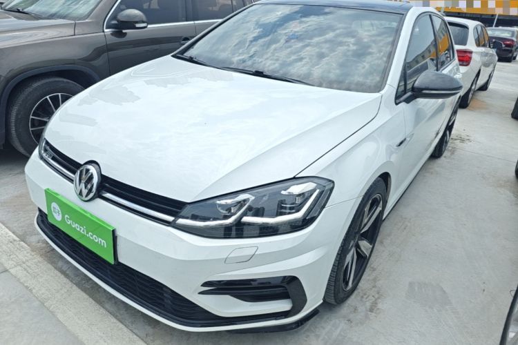 Used Volkswagen Golf 2019 280TSI DSG R-Line Model China V Standard Guazi used car, China used car export, Used car for sale, Used Volkswagen cars, Cheapest cars for sale
