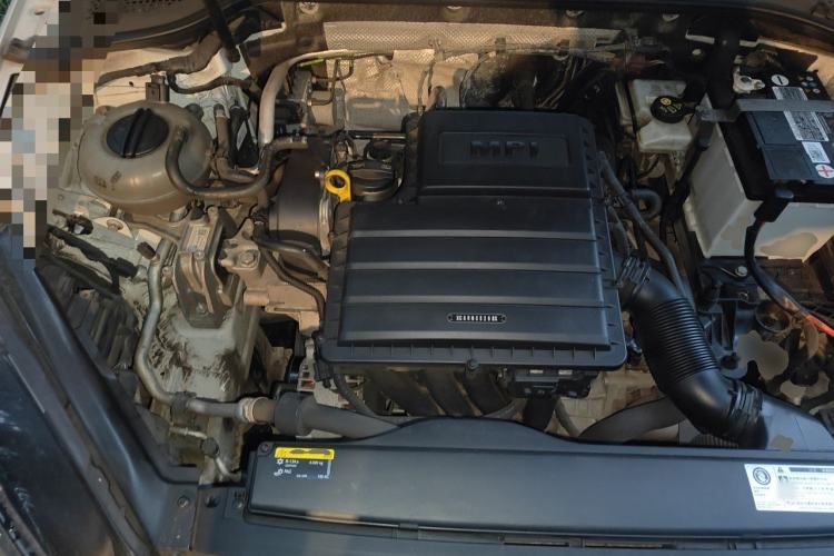Used Volkswagen Golf 2019 1.6L Automatic Comfort Model China V Standard Engine Bay
