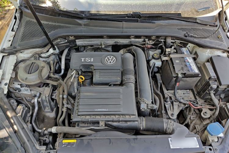 Used Volkswagen Golf 2019 280TSI DSG Comfort Version China V Standard Engine Bay