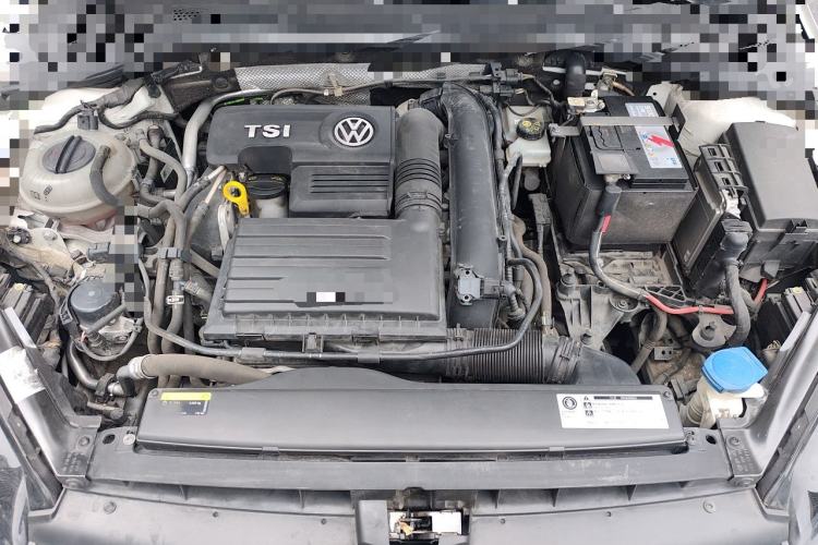 Used Volkswagen Golf 2019 280TSI DSG Comfort Version China VI Standard Engine Bay