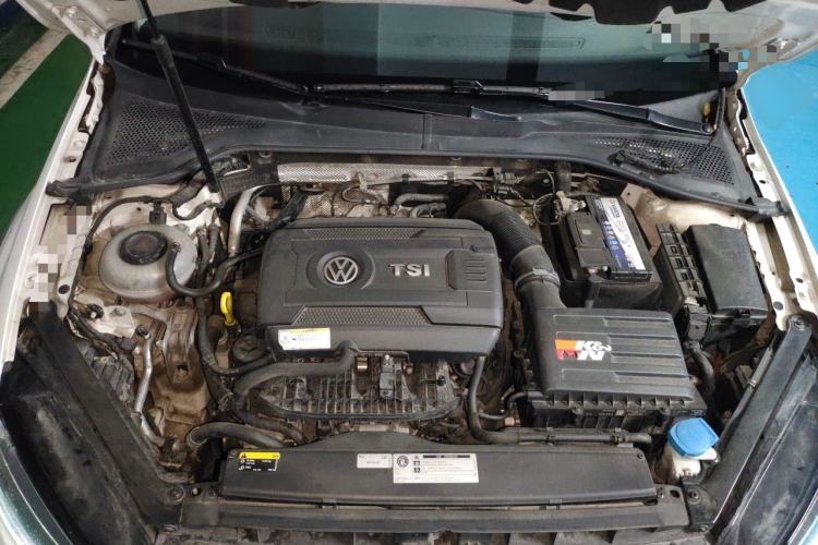 Used Volkswagen Golf 2019 1.8TSI Travel Edition Engine Bay