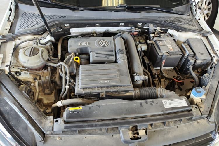 Used Volkswagen Golf 2019 280TSI DSG Comfort Version China V Standard Engine Bay