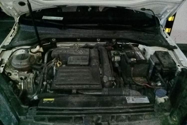 Used Volkswagen Golf 2019 280TSI DSG Comfort Version China V Standard Engine Bay