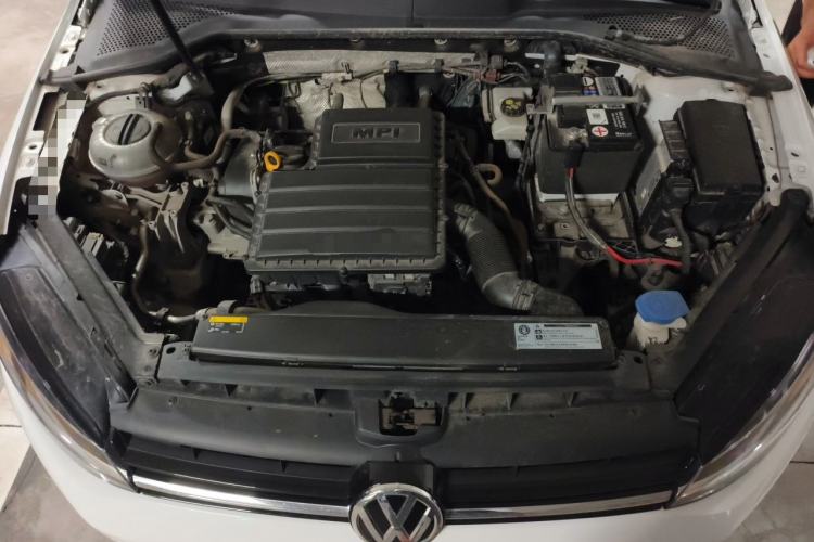 Used Volkswagen Golf 2019 1.6L Automatic Comfort Model China V Standard Engine Bay