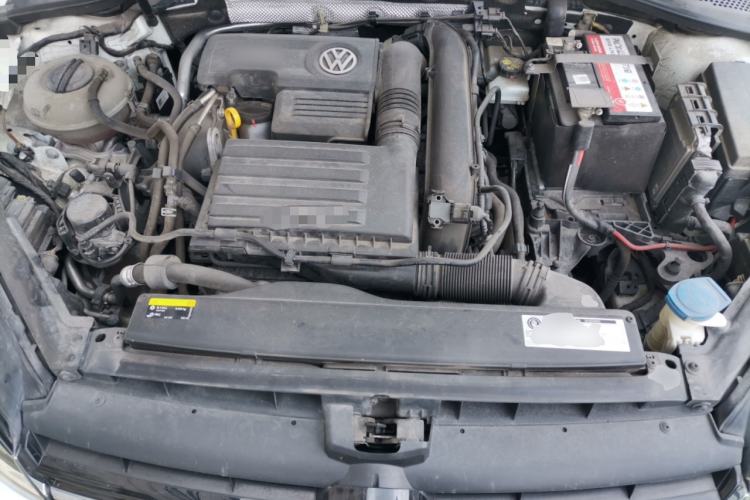 Used Volkswagen Golf 2019 200TSI DSG Comfort & Ambition Edition China VI Standard Engine Bay