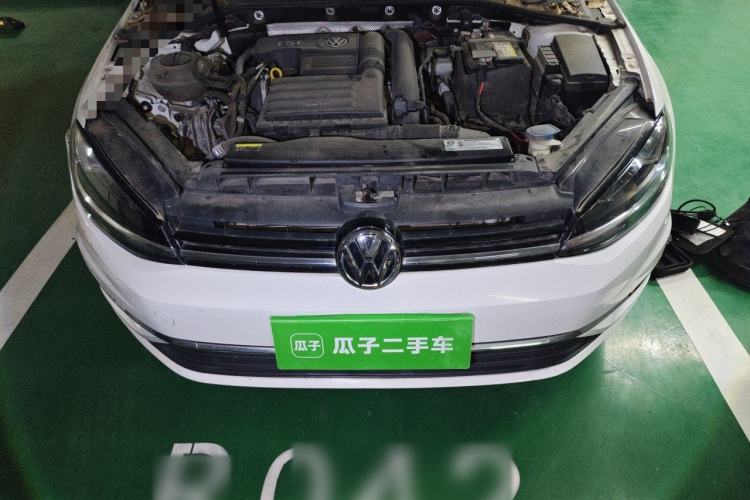 Used Volkswagen Golf 2019 280TSI DSG Comfort Version China V Standard Engine Bay