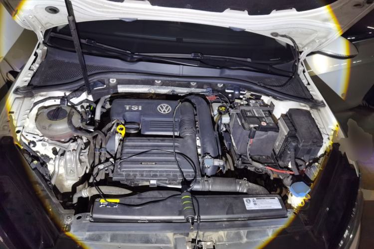 Used Volkswagen Golf 2019 280TSI DSG Luxury Version China V Standard Engine Bay