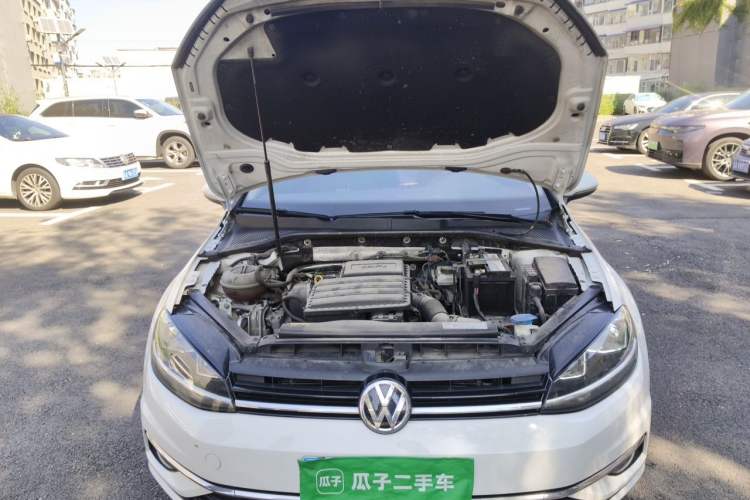 Used Volkswagen Golf 2019 1.6L Automatic Comfort Model China V Standard Engine Bay